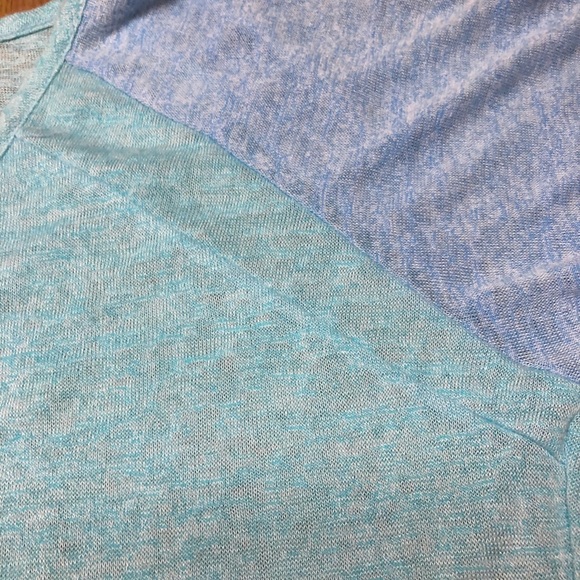 Silverwear V-Neck Top - Picture 3 of 3